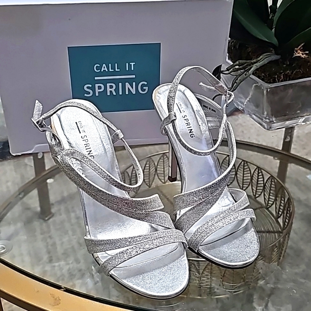 Call it Spring Silver Sparkly Open Toes Sling back Shoes size 6